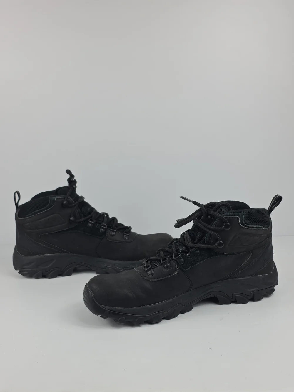 Columbia Newton Ridge Plus II Waterproof Men's Hiking Boots
